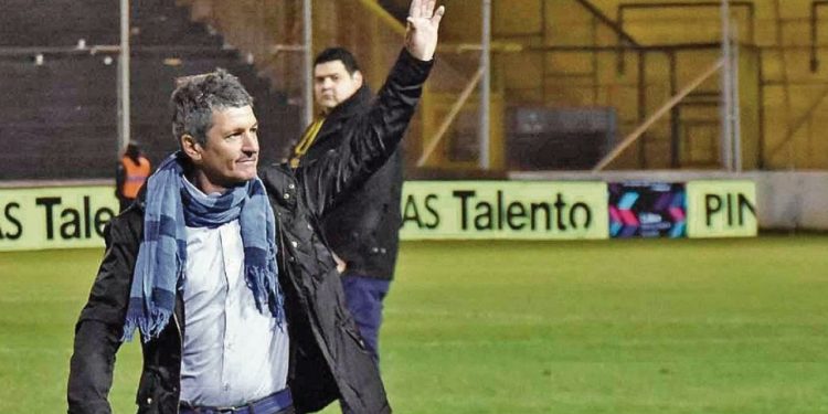 Temperley – Mitre, duelo de entrenadores debutantes en la zona de Colón