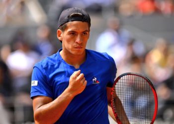 Masters 1000 de Roma: Báez cayó ante Hurkacz y no quedan más argentinos en singles