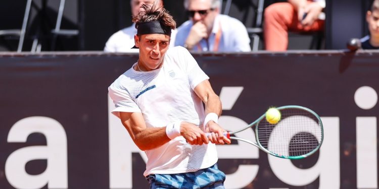 Tomás Etcheverry es semifinalista del ATP 250 de Lyon
