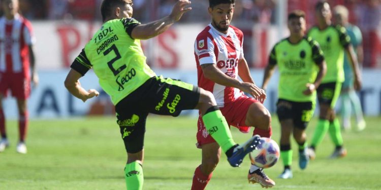 Unión jugará «liberado» el lunes ante Barracas Central