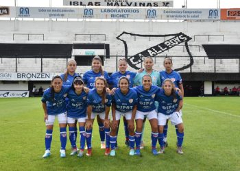 Las chicas de Unión ganaron el tercero en fila y lideran en AFA