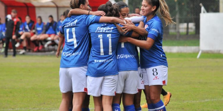 Las chicas de Unión extendieron su andar triunfante: vencieron a Morón