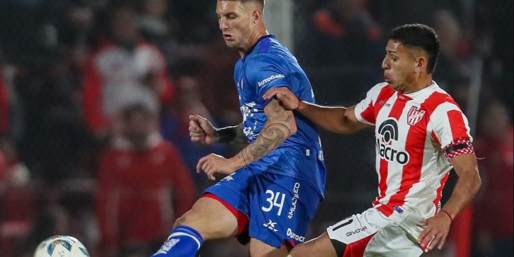 La dirigencia no avanza por Pardo y él avisa: «Estoy cómodo en Unión»