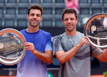 Zeballos estrenó el N°1 del mundo de dobles con un título en Roma