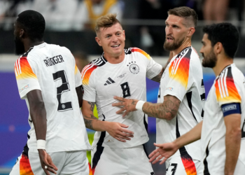 Eurocopa: Italia se vuelve y avanza Alemania