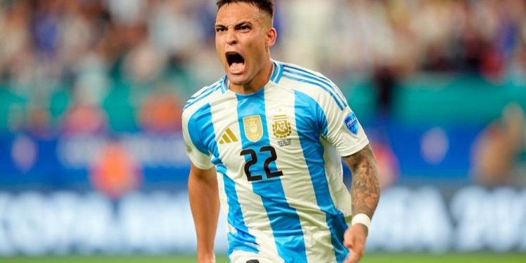 Cómo se define el rival de Argentina en cuartos de final