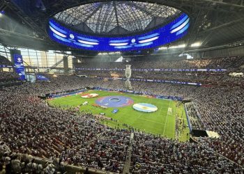 Argentina empata con Canadá al finalizar el primer tiempo