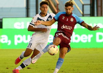 Arsenal quiere dar el batacazo ante Vélez