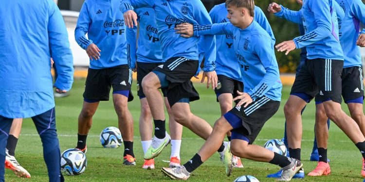 Jero Dómina tuvo su primer entrenamiento con la Sub 20 de Argentina