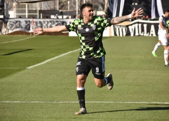 Primera Nacional: Victorias de Gimnasia de Mendoza y Temperley, en la zona de Colón