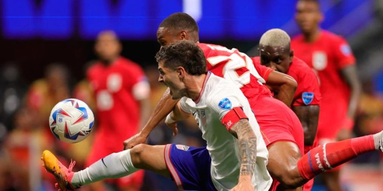 Panamá dio el golpe ante Estados Unidos y se metió en la pelea del grupo C