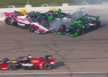 Accidente y abandono de Agustín Canapino tras el despiste de Malukas en Iowa