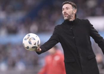 ¿Los jugadores frenaron la renuncia del Kily en el vestuario de Racing?