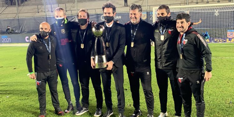 Colón tendrá nuevo entrenador de arqueros: formó parte del CT de Eduardo Domínguez