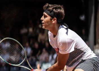 Tomás Etcheverry quedó eliminado en los cuartos de final del ATP de Gstaad