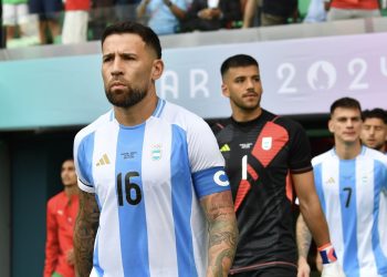 Juegos Olímpicos: Silbaron el Himno argentino en el partido de la Selección y a Los Pumas
