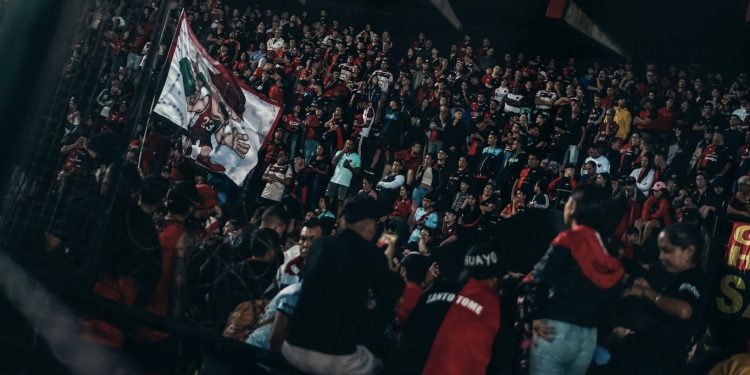 Colón hizo un recordatorio importante para los hinchas Sabaleros