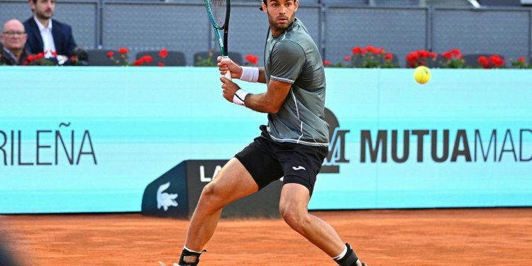 Facundo Diaz Acosta sintió una molestia y se retiró del Torneo de Kitzbuhel