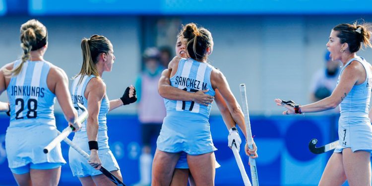 Las Leonas dieron vuelta el resultado y vencieron a Sudáfrica