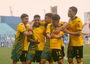 Aldosivi le ganó a San Telmo y sigue siendo líder de la Zona B de la Primera Nacional