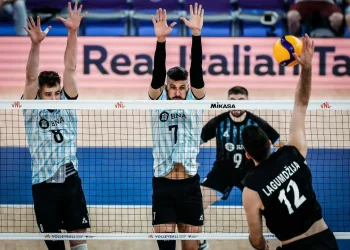 Argentina se mide con Estados Unidos en Vóley masculino: hora y TV