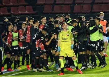 A los 38, Cachorro Burián tiene nuevo equipo