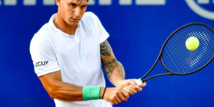 La tercera fue la vencida para Rublev: debutó con victoria ante Ugo Carabelli en Umag