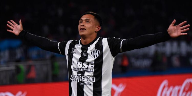 Central Córdoba recibe a Vélez con la necesidad de sumar su primer triunfo