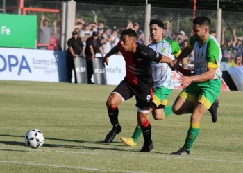 Colón debuta en la Copa Santa Fe visitando a Peñarol de Rafaela