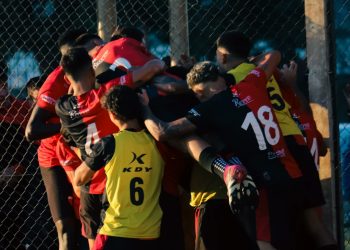Cuatro juveniles de Colón se fueron a Unión y los Sabaleros explotaron