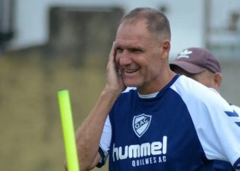 Darío Franco, ex DT de Colón, dejó de ser el entrenador de Quilmes