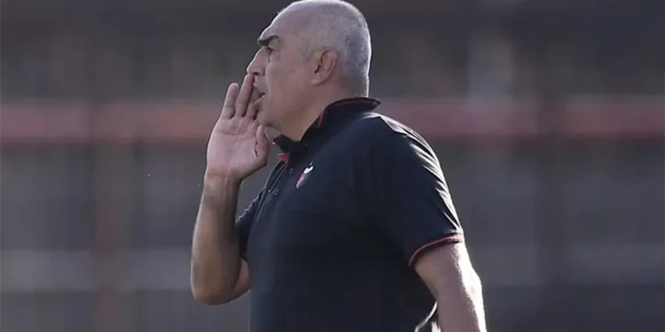 Rossi ya está en Santa Fe y en las próximas horas llegaría un mediocampista