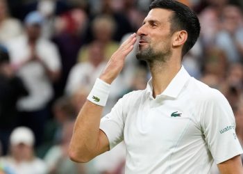 Novak Djokovic avanzó a las semifinales de Wimbledon sin jugar