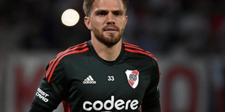 Ante la inminente llegada de Ledesma, Ezequiel Centurión atajará en Independiente Rivadavia