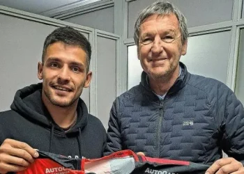 Colón anunció la llegada de Oscar Garrido