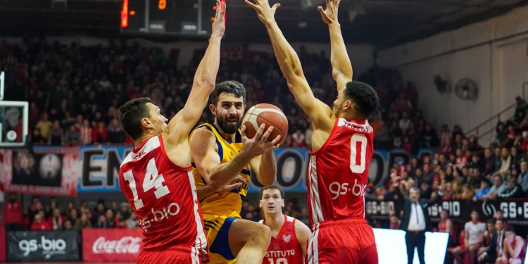 LNB: Instituto se quedó con el primer punto de la final ante Boca