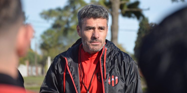 «Siempre genera algo jugar contra Colón, el jugador saca algo extra»