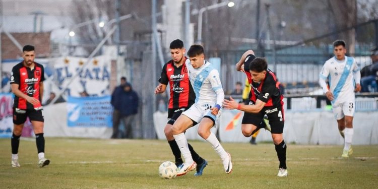 Temperley- Defensores igualaron y ambos siguen en puestos de reducido