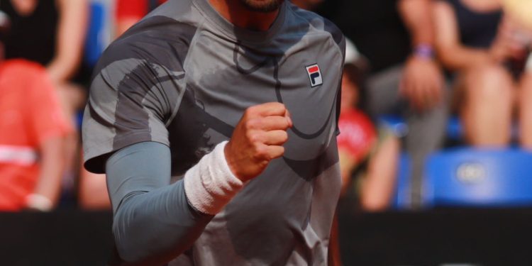 Histórico triunfo de Thiago Tirante: logró su primer triunfo ante un top 10 en Bastad