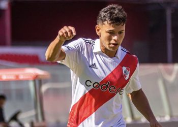 Colón trabaja a contrarreloj para sumar a un delantero colombiano