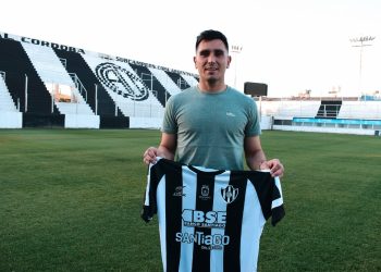 Cristian Vega fue presentado en Central Córdoba de Santiago del Estero