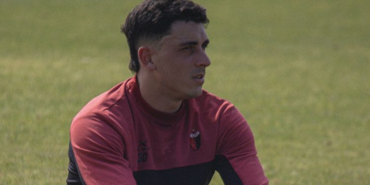 Colón oficializó la llegada de Joel Soñora