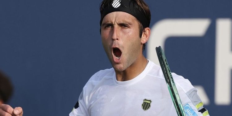 US Open: Etcheverry avanzó a la tercera ronda y Cerúndolo y Báez quedaron eliminados