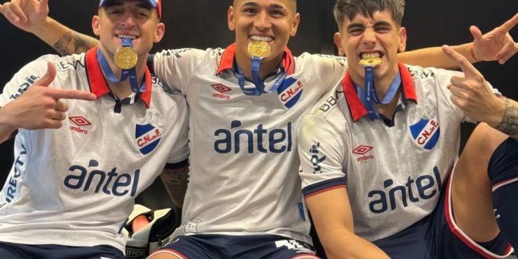 Un ex Colón y varios ex Unión, campeones en Uruguay