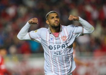 Triunfazo Tatengue para seguir siendo escolta de Huracán