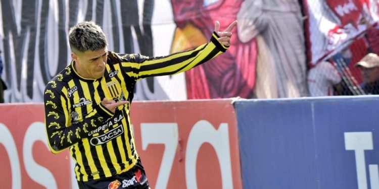 Brian Fernández, amo y señor del clásico ante Morón