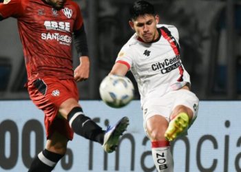 Newells se hunde en su propia crisis institucional y deportiva: perdió ante Central Córdoba por penales, y el ciclo de Méndez pende de un hilo