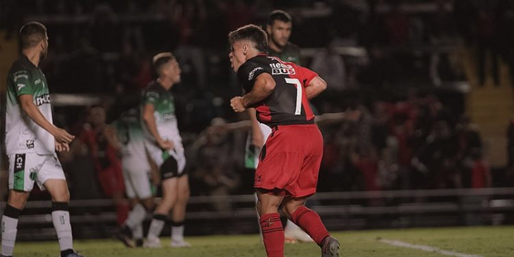 La pobre racha de Colón de visitante, choca con el pésimo momento de Chicago de local