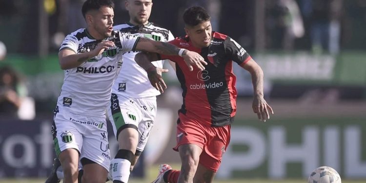 Colón y una derrota tan dolorosa como injusta en Mataderos