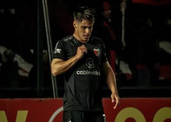 De Paoli cambia medio Colón: ¡Hasta el arquero!